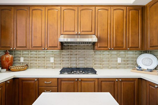 416 Desert Holly Drive, Palm Desert, CA 92211