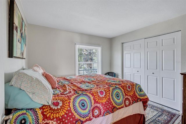 4875 COQUINA KEY DRIVE SE C, St Petersburg, FL 33705