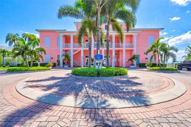 4875 COQUINA KEY DRIVE SE C, St Petersburg, FL 33705