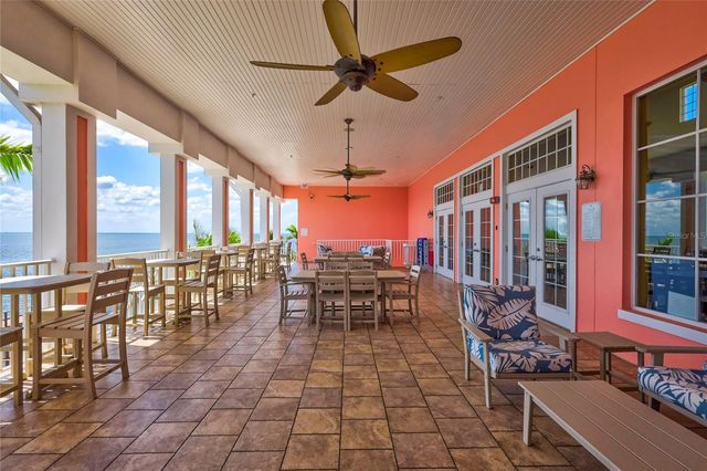 4875 COQUINA KEY DRIVE SE C, St Petersburg, FL 33705