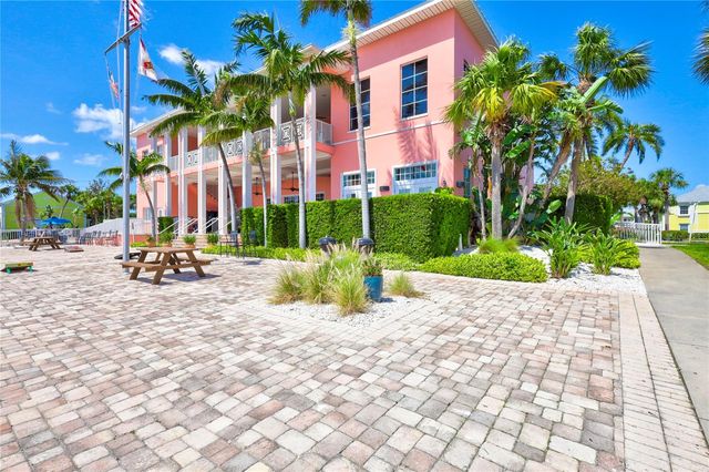 4875 COQUINA KEY DRIVE SE C, St Petersburg, FL 33705