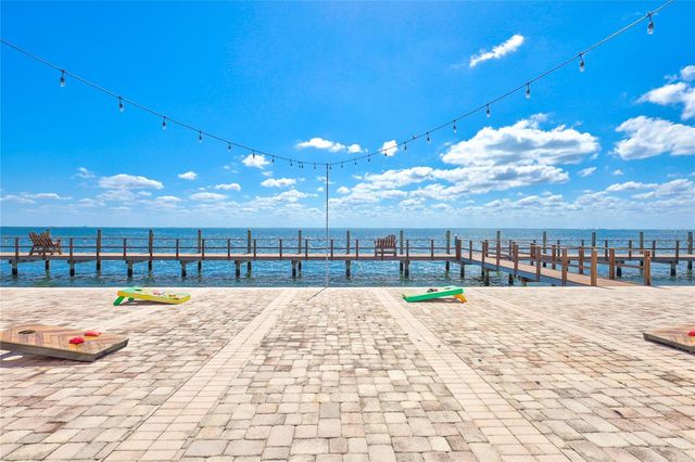 4875 COQUINA KEY DRIVE SE C, St Petersburg, FL 33705