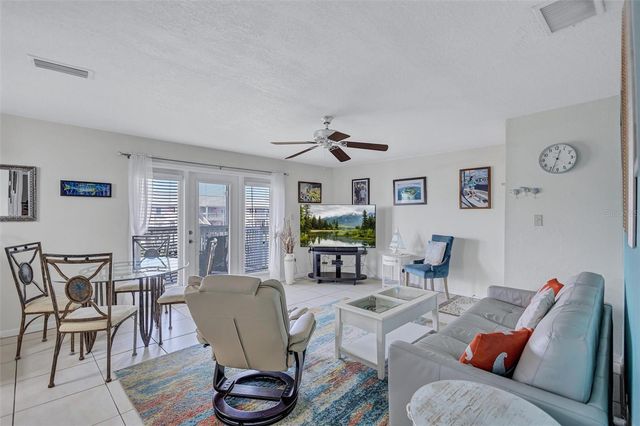 4875 COQUINA KEY DRIVE SE C, St Petersburg, FL 33705