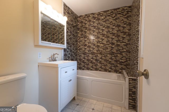 211 Sunnydale Drive, Warner Robins, GA 31088