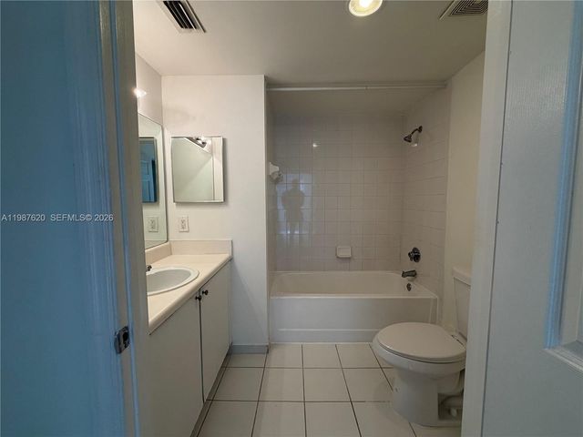 2351 W Preserve Way 104, Miramar, FL 33025