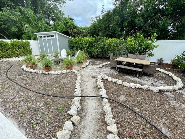 2703 10TH AVENUE W, Bradenton, FL 34205