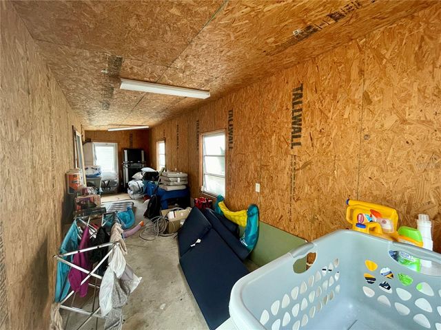 2703 10TH AVENUE W, Bradenton, FL 34205