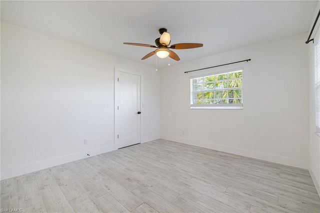 208 SE 43rd TER, Cape Coral, FL 33904