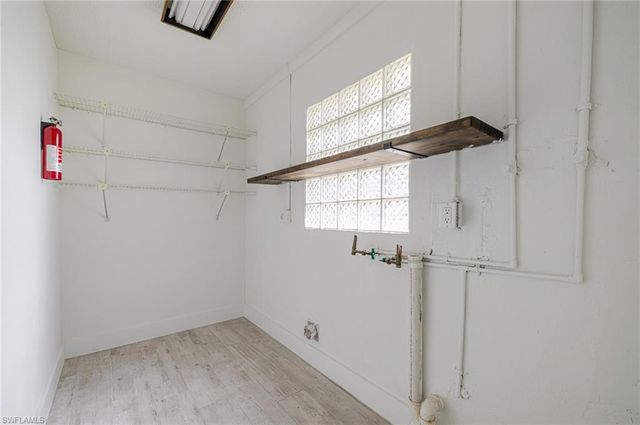 208 SE 43rd TER, Cape Coral, FL 33904