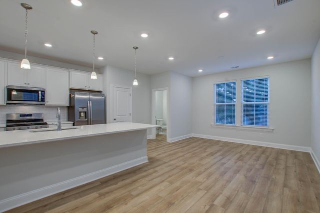 1237 Tice Lane, North Charleston, SC 29405