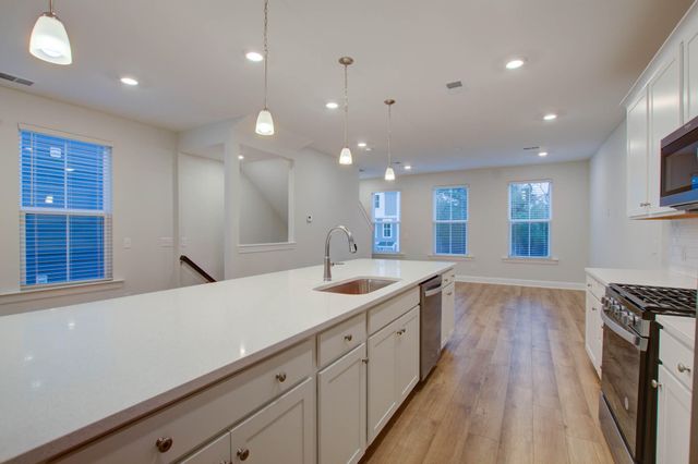 1237 Tice Lane, North Charleston, SC 29405