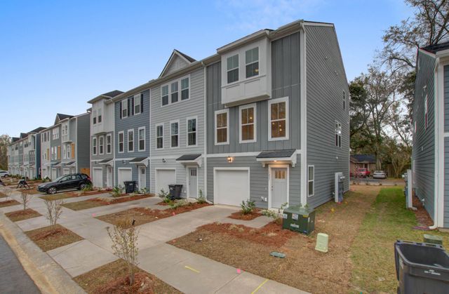 1237 Tice Lane, North Charleston, SC 29405