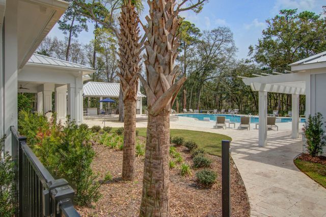 1237 Tice Lane, North Charleston, SC 29405