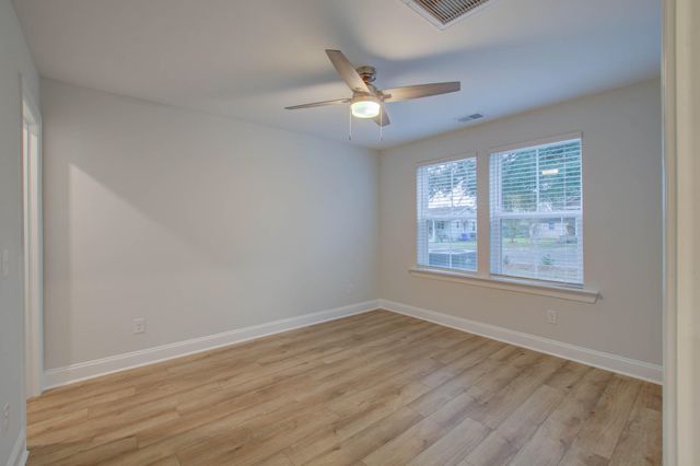 1237 Tice Lane, North Charleston, SC 29405