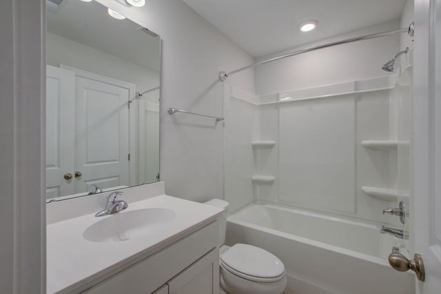 1237 Tice Lane, North Charleston, SC 29405