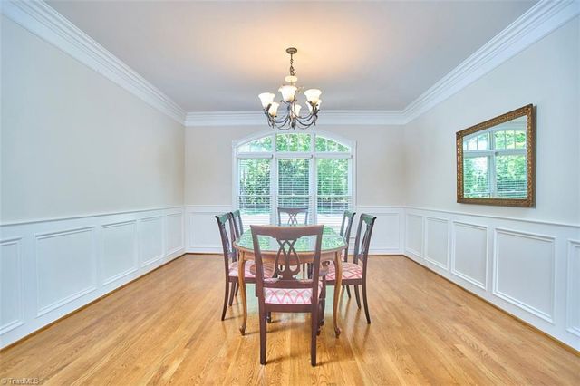 160 Wellsprings Court, Pfafftown, NC 27040