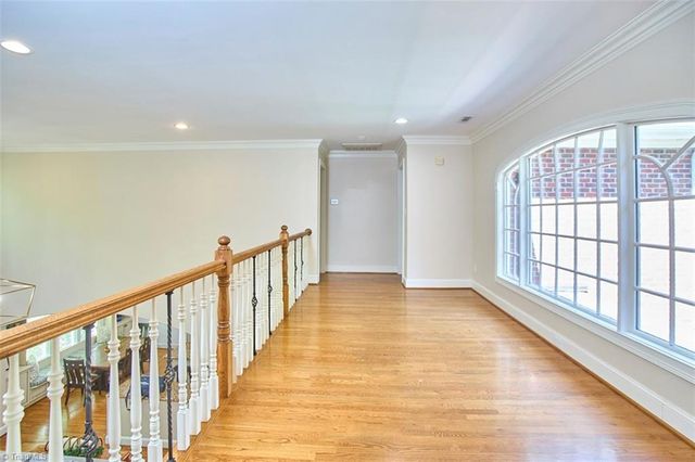 160 Wellsprings Court, Pfafftown, NC 27040