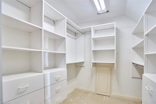 160 Wellsprings Court, Pfafftown, NC 27040