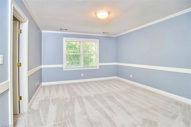 160 Wellsprings Court, Pfafftown, NC 27040