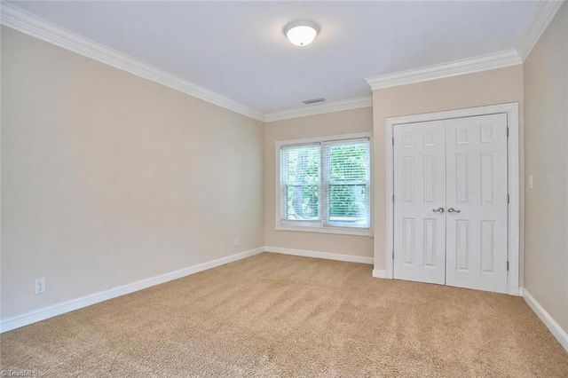 160 Wellsprings Court, Pfafftown, NC 27040