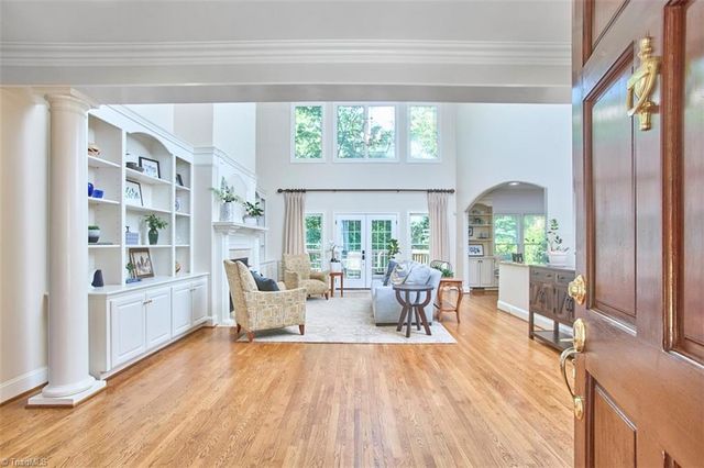 160 Wellsprings Court, Pfafftown, NC 27040