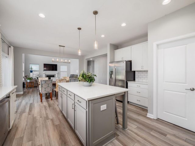 8836 Glacier Pointe Drive, Plain City, OH 43064