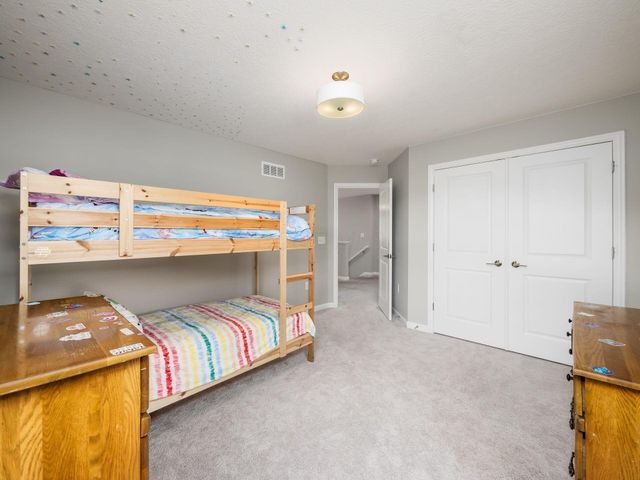 8836 Glacier Pointe Drive, Plain City, OH 43064