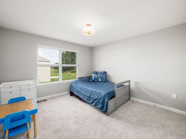 8836 Glacier Pointe Drive, Plain City, OH 43064