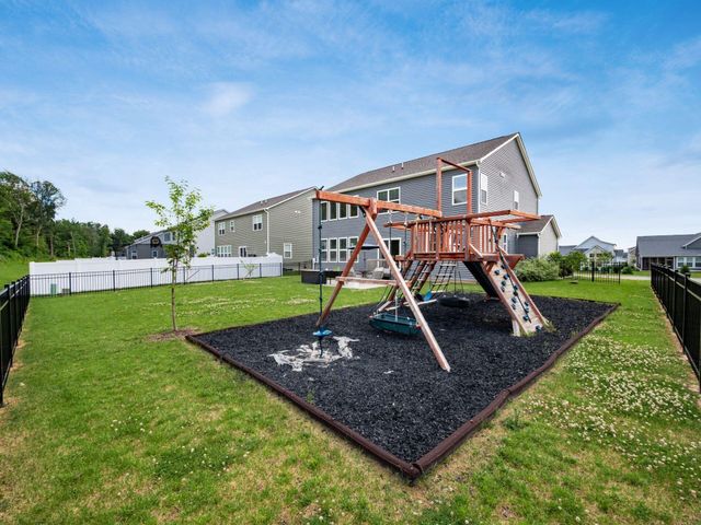 8836 Glacier Pointe Drive, Plain City, OH 43064