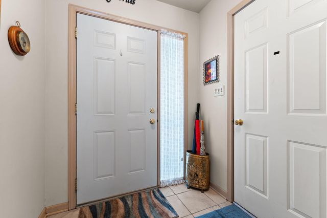 11327 Kelly Drive, St. John, IN 46373