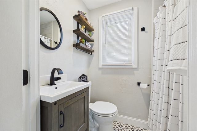 67 Leigh St., Framingham, MA 01701
