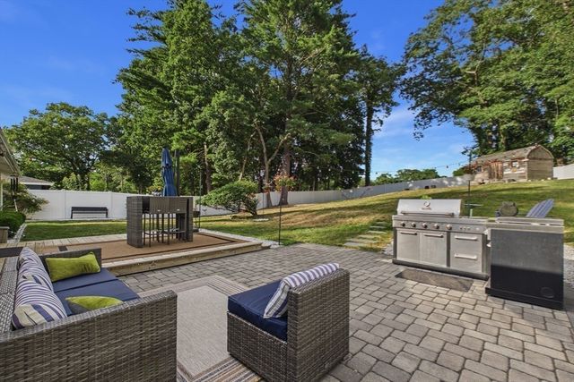 67 Leigh St., Framingham, MA 01701