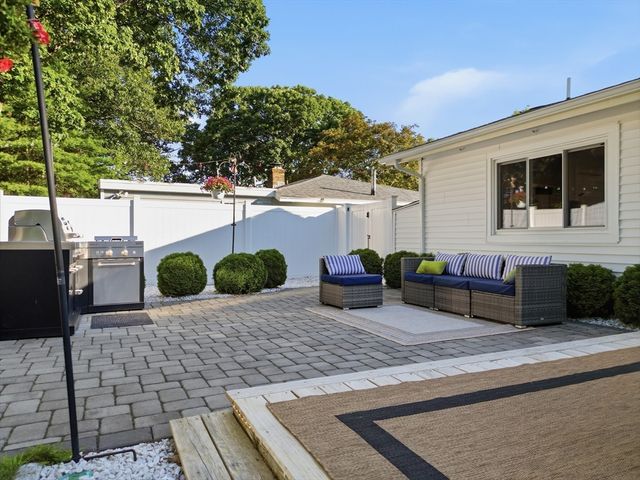 67 Leigh St., Framingham, MA 01701