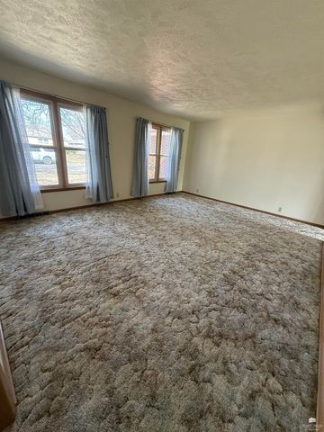 1609 N Campbell Street, Abilene, KS 67410