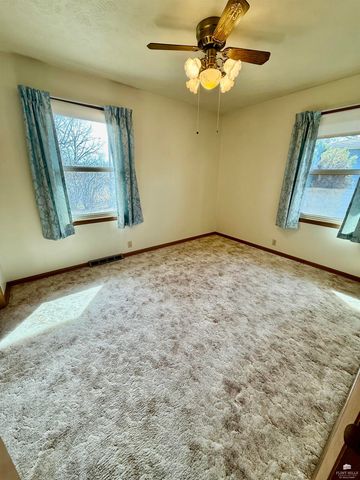 1609 N Campbell Street, Abilene, KS 67410