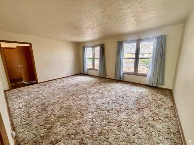 1609 N Campbell Street, Abilene, KS 67410