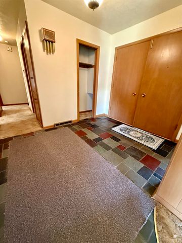 1609 N Campbell Street, Abilene, KS 67410