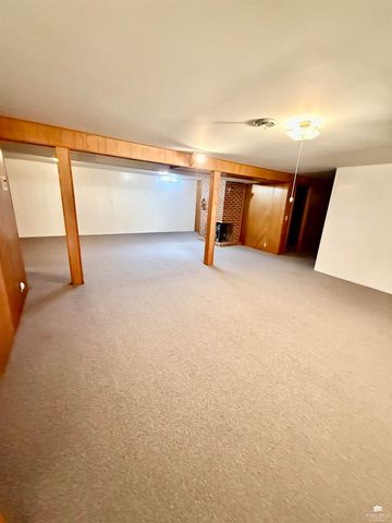 1609 N Campbell Street, Abilene, KS 67410