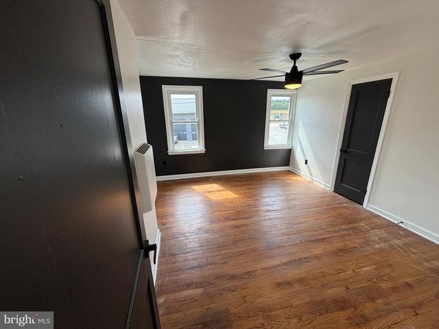 2161 MEADOW VIEW RD, Manheim, PA 17545