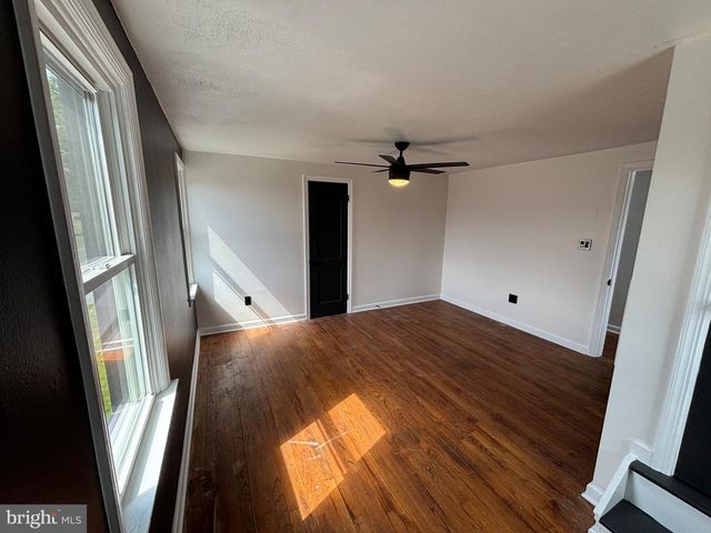 2161 MEADOW VIEW RD, Manheim, PA 17545