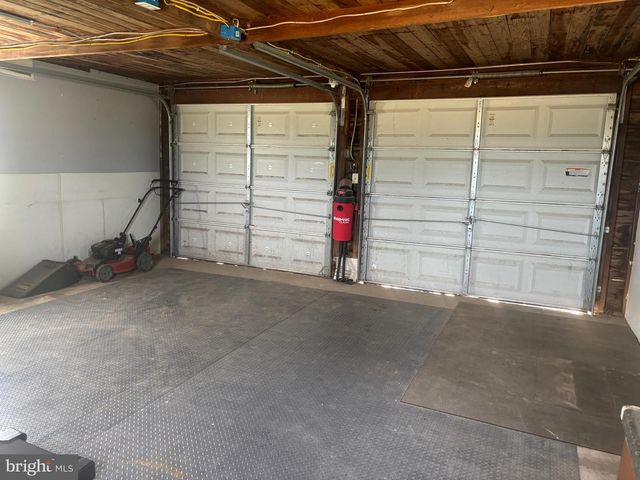2161 MEADOW VIEW RD, Manheim, PA 17545