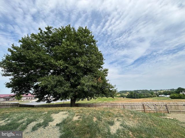 2161 MEADOW VIEW RD, Manheim, PA 17545