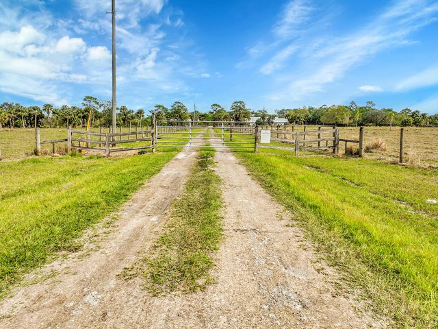 3901 Wild Turkey Trail Trail, Okeechobee, FL 34974