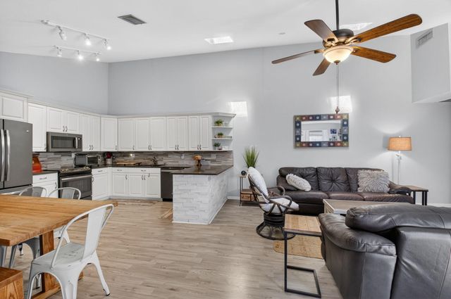 9842 Boca Gardens Trail C, Boca Raton, FL 33496