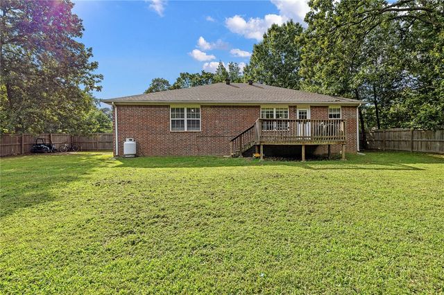 2 Leawood Place, Bella Vista, AR 72715