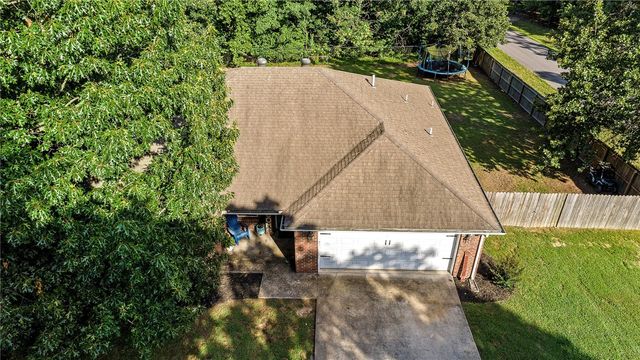 2 Leawood Place, Bella Vista, AR 72715