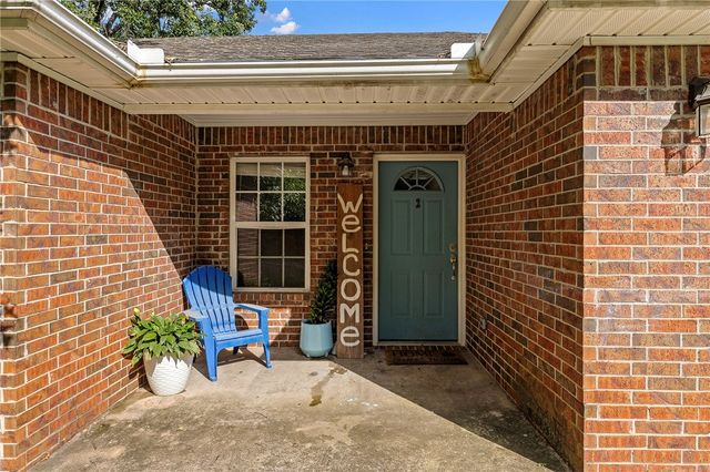 2 Leawood Place, Bella Vista, AR 72715