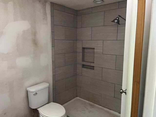 8261 Kurthwood Rd, Leesville, LA 71446