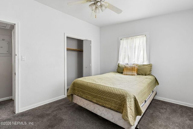 3841 CAMBAY Place, Jacksonville, FL 32210
