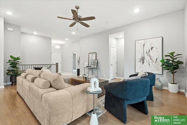 2605 N 167 Street, Omaha, NE 68116